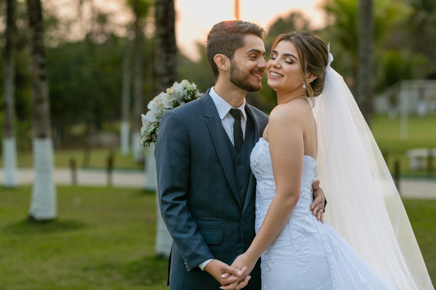Casamento ao Entardecer no Sítio Coqueiros | Laura & Filipe Casamento ao Entardecer no Sítio Coqueiros | Laura & Filipe